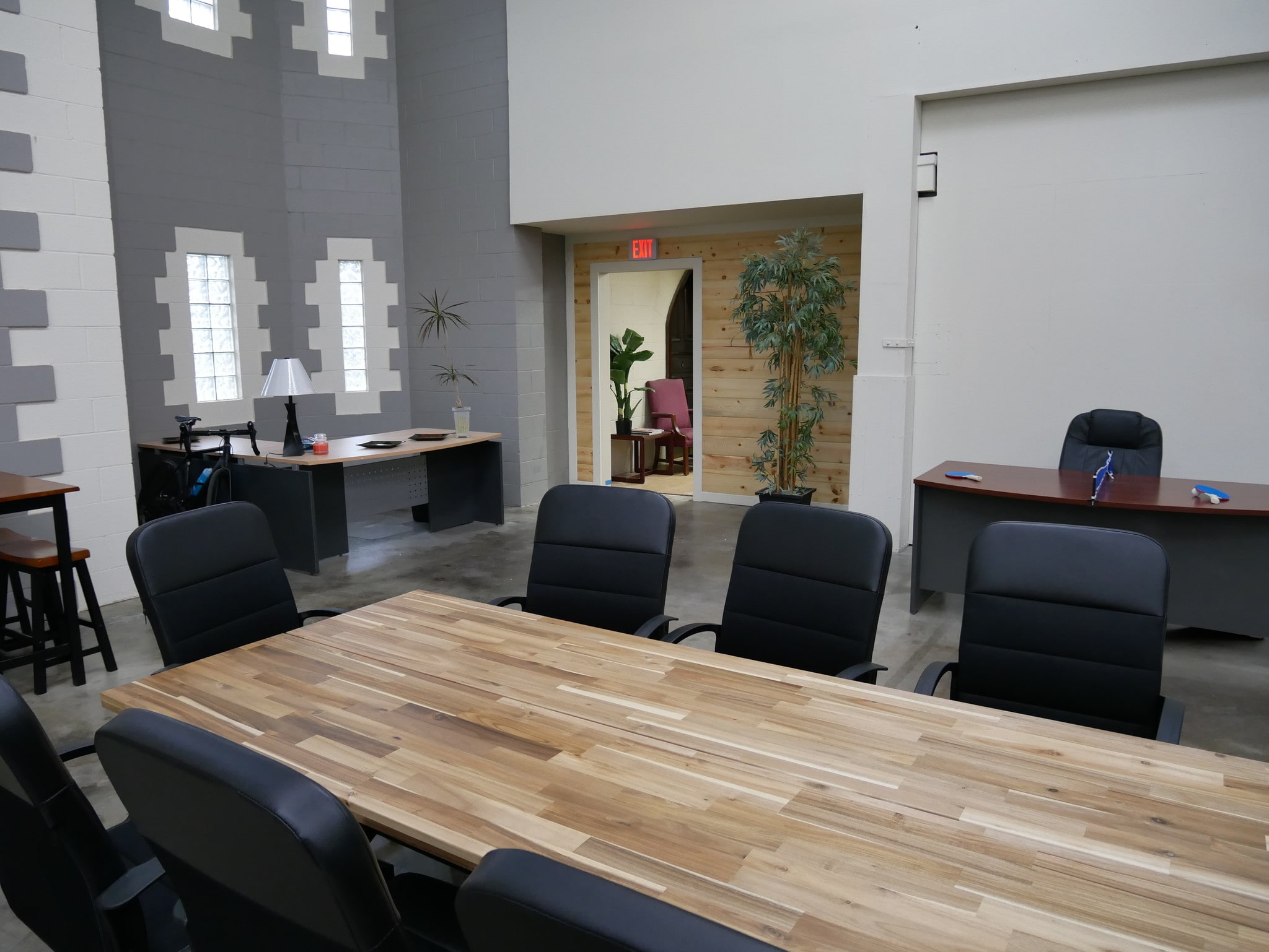 140-166 S Victory Blvd, Burbank, CA for Rent