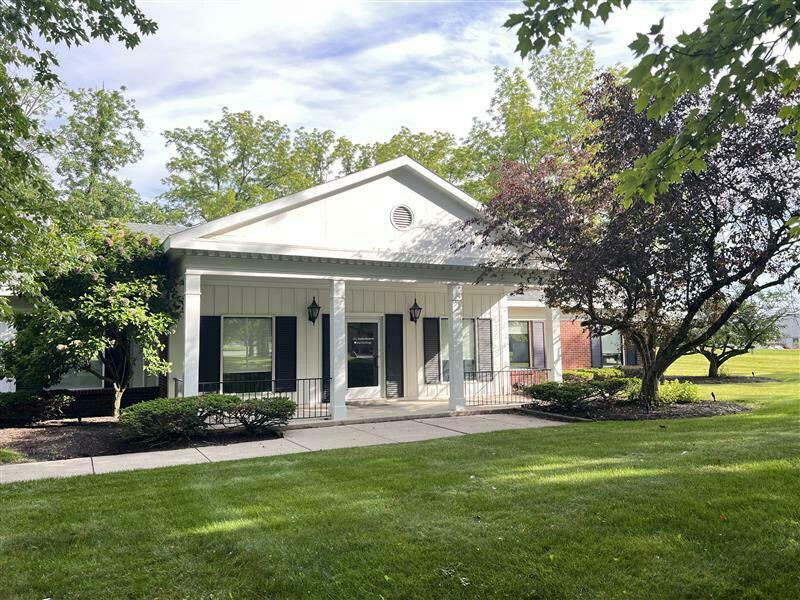 1925 Indian Wood Cir, Maumee, OH for Sale