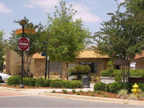 103 N Apopka Ave, Inverness, FL for Rent