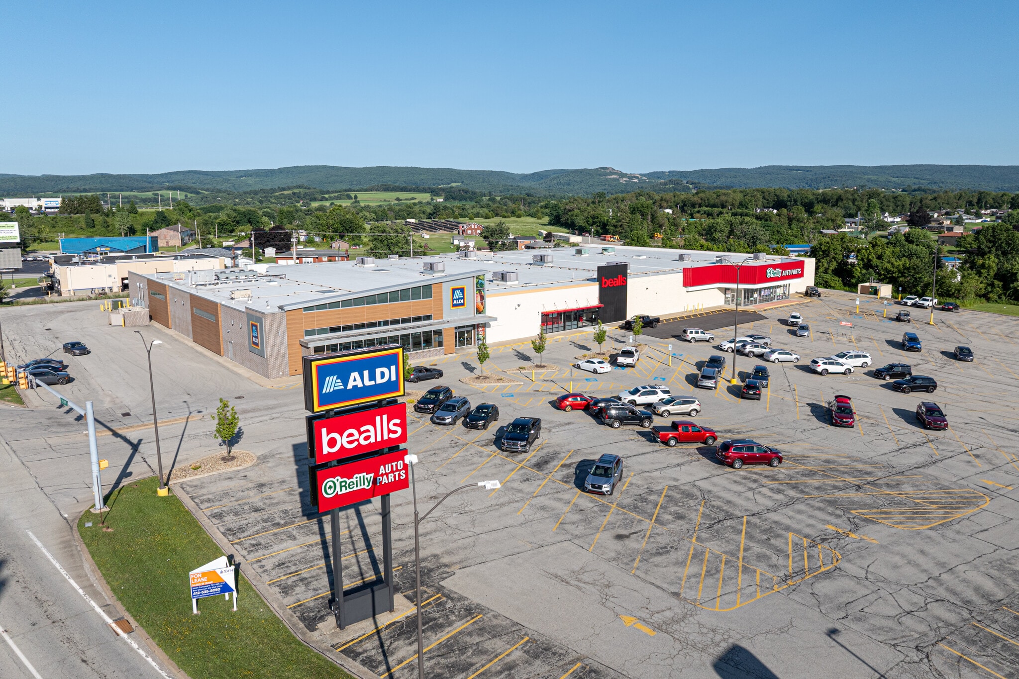 100 Cross Roads Plz, Mount Pleasant, PA for Rent
