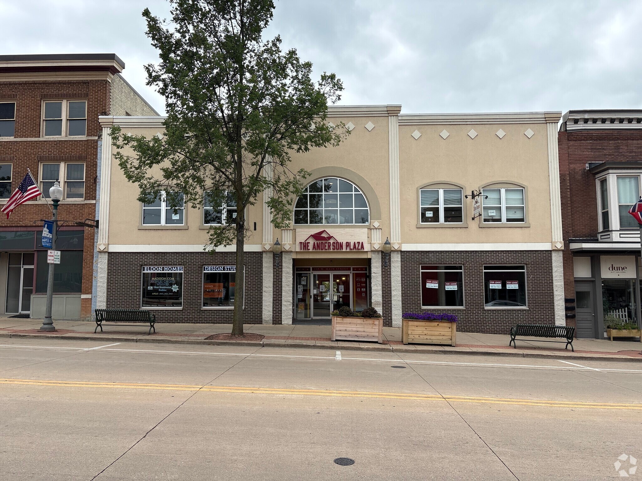 135 W Main St, Stoughton, WI for Rent