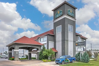 Tulsa, OK Hospitality - 23 N 67th East Ave