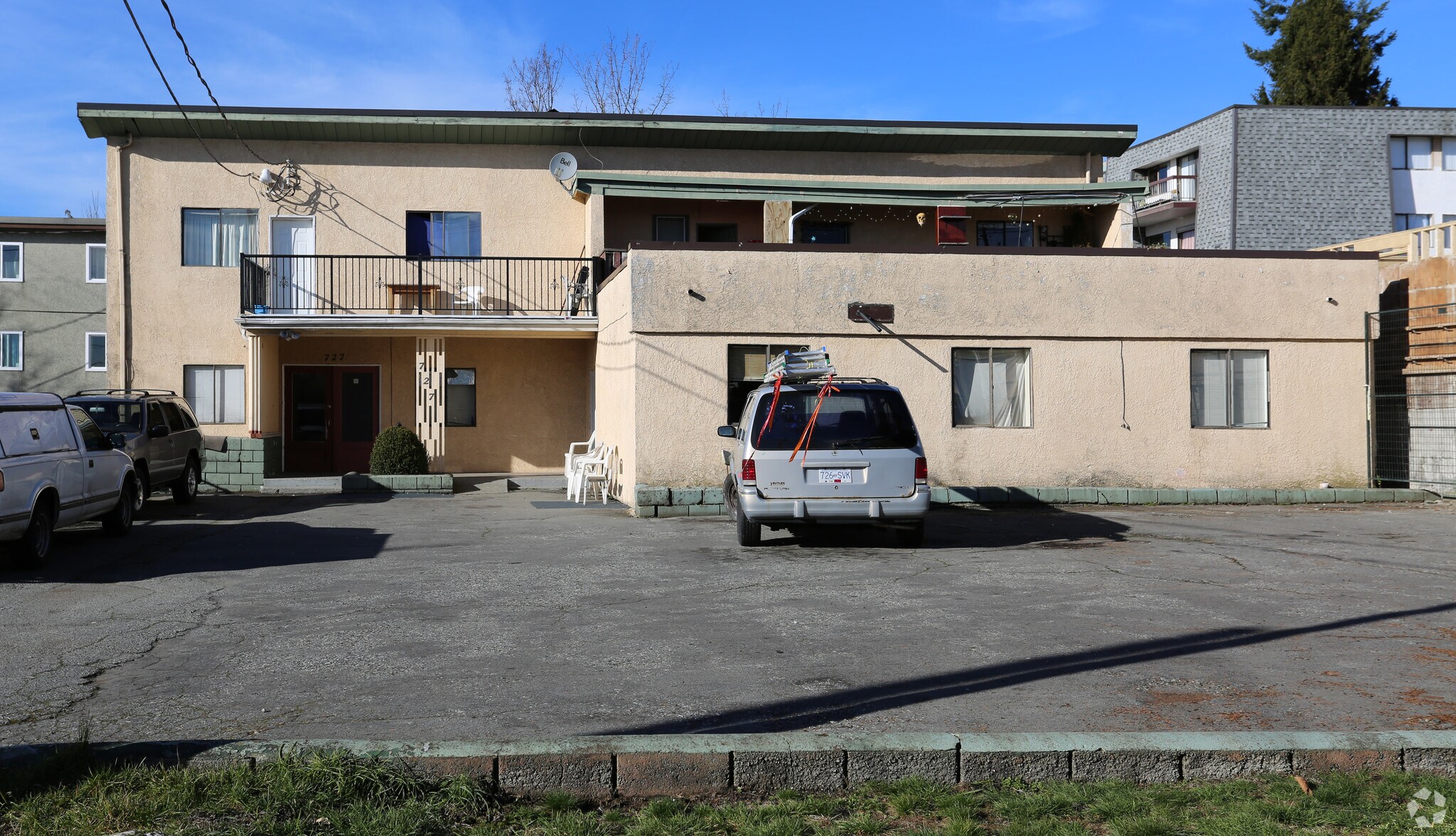 727 Fourth Ave, New Westminster, BC for Sale