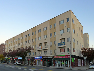 Flushing, NY Apartments - 15013 Northern Blvd