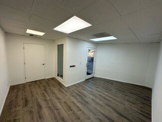 Burbank, CA Office, Flex - 135 N Victory Blvd