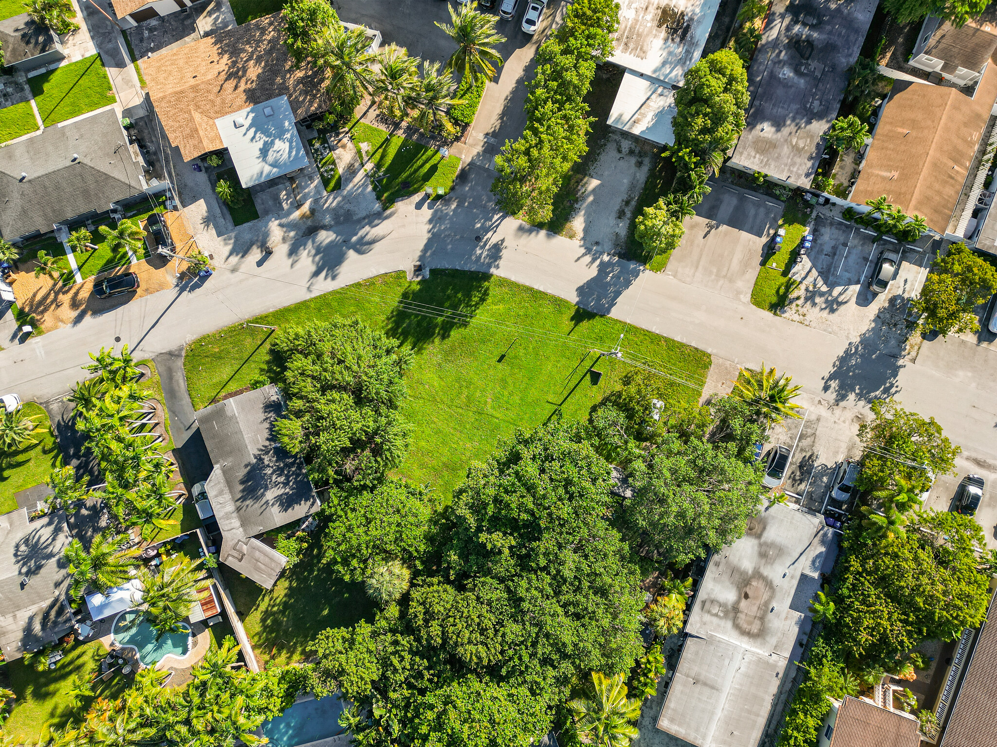 827 NE 14th Pl, Fort Lauderdale, FL for Sale