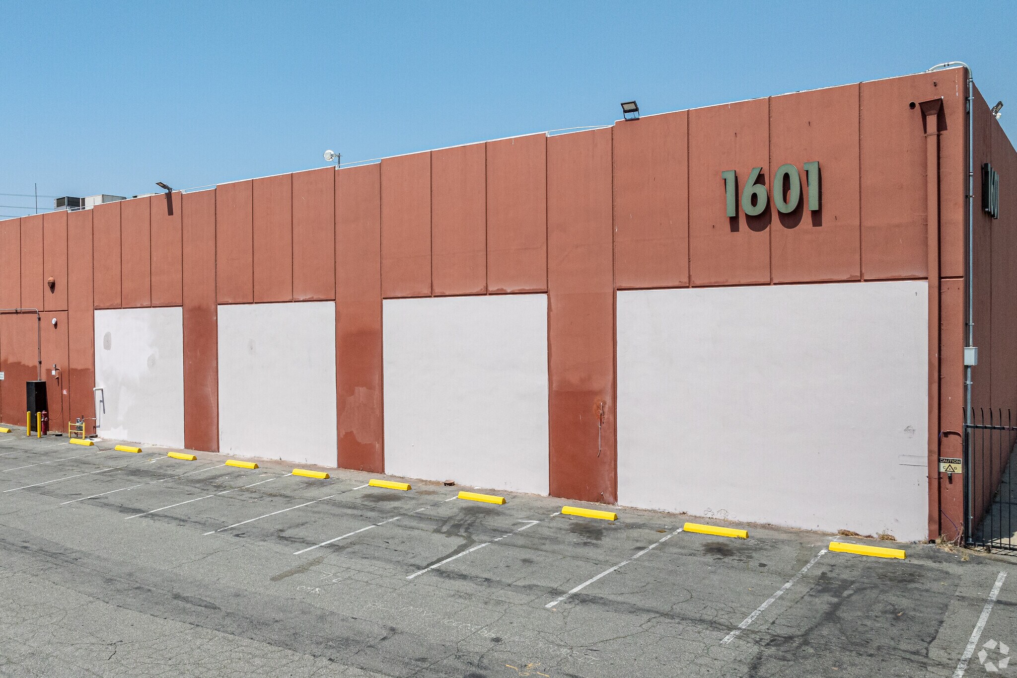 1601 Perrino Pl, Los Angeles, CA for Sale