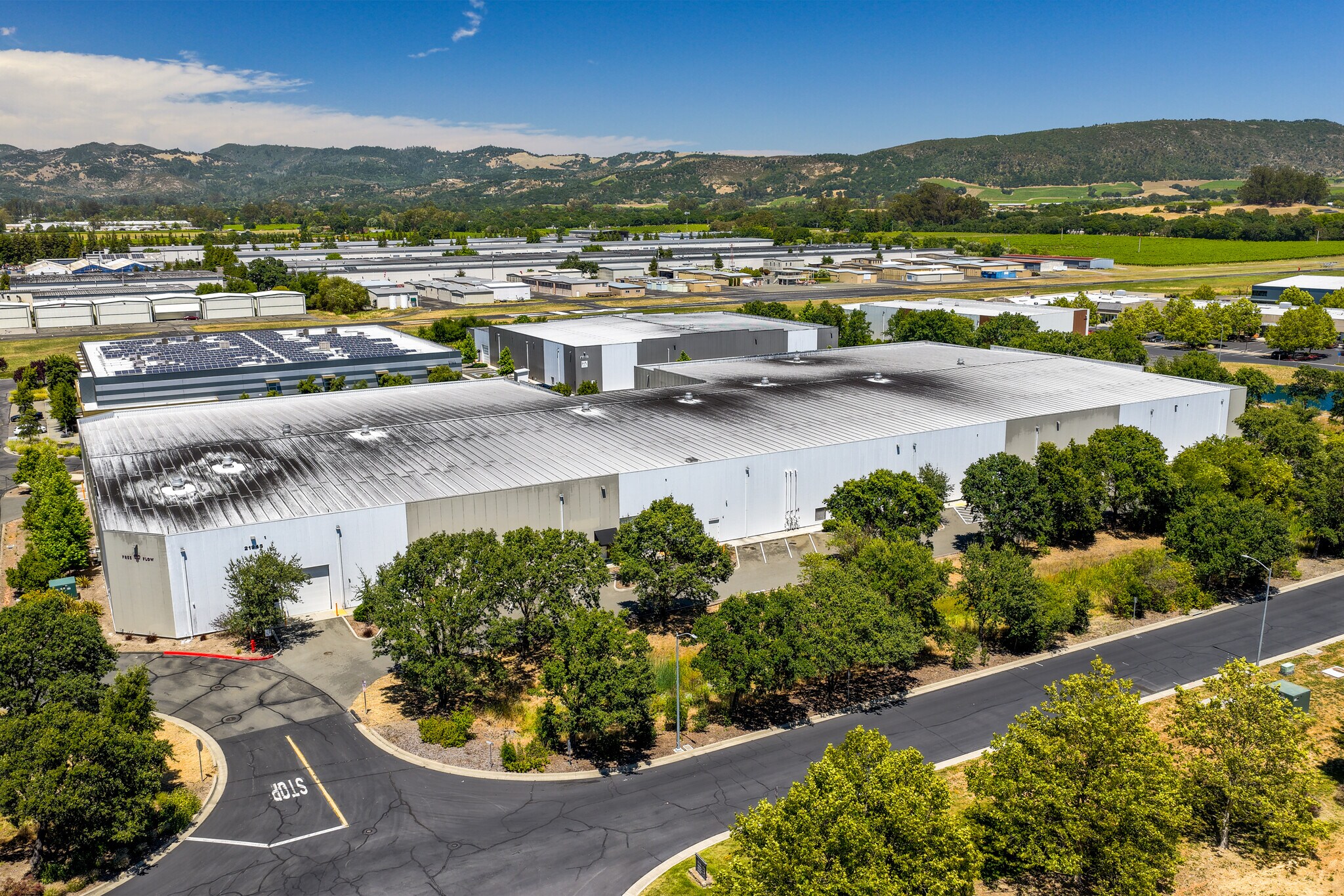21945 Carneros Lake Ln, Sonoma, CA for Rent