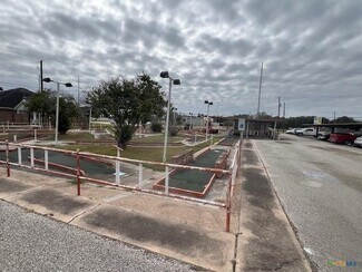 Victoria, TX Specialty - 3102 Sam Houston Dr