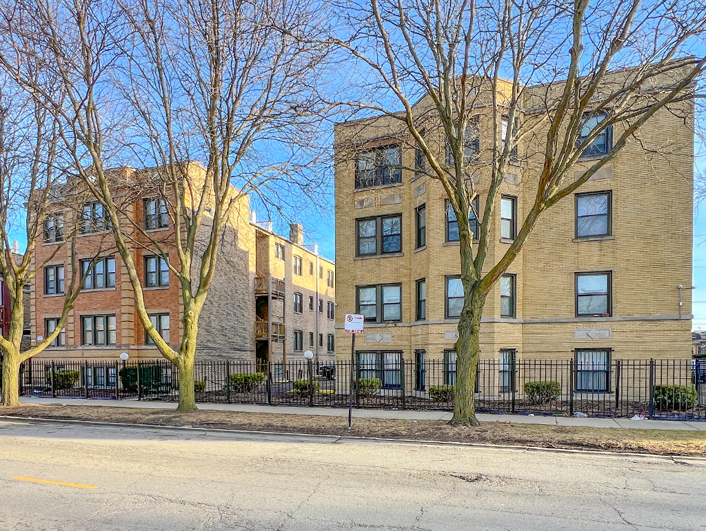 , Chicago, IL for Sale