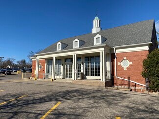 Bloomfield Hills, MI Retail - 3580 W Maple Rd