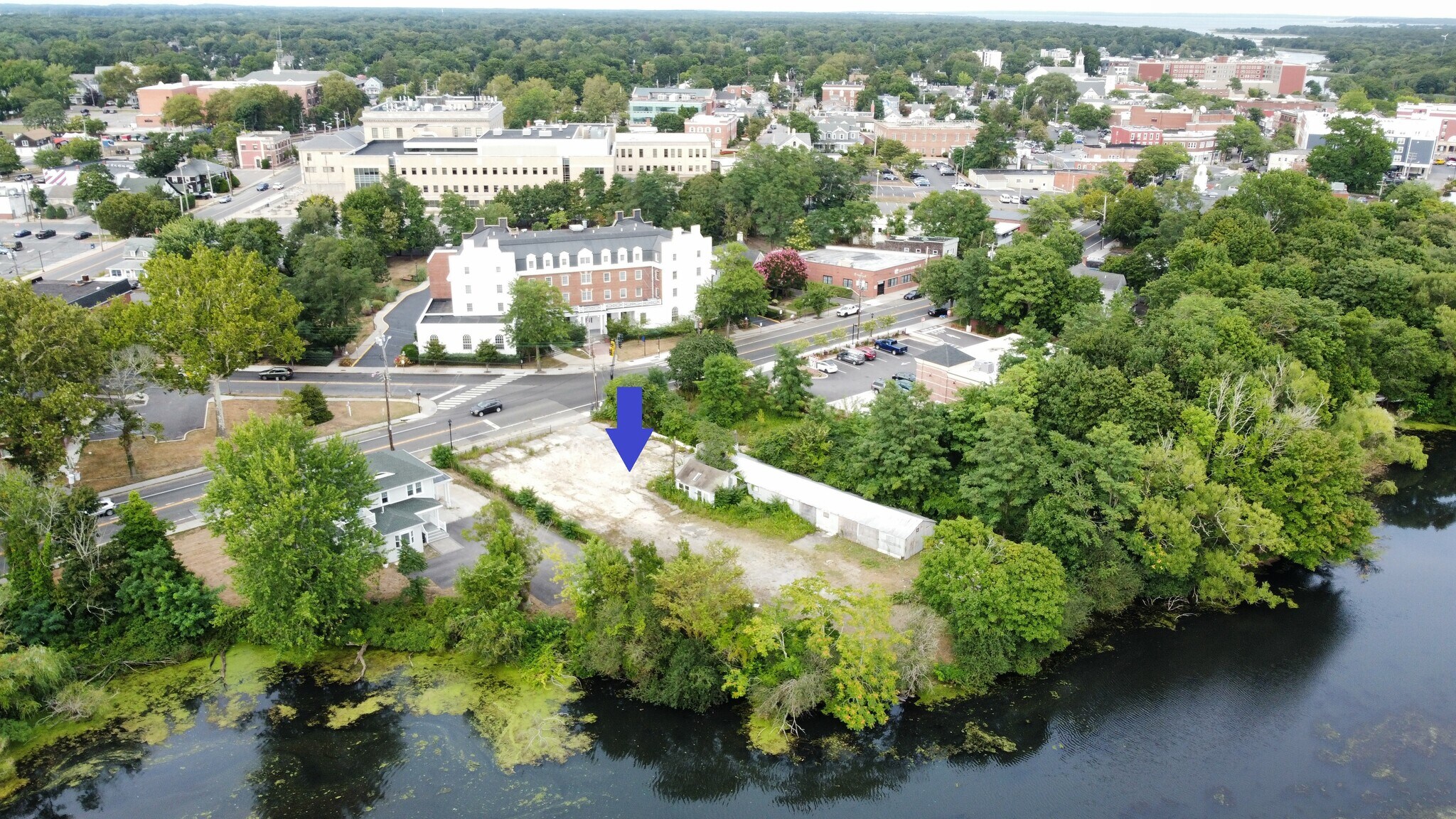 305 W Main, Riverhead, NY for Sale