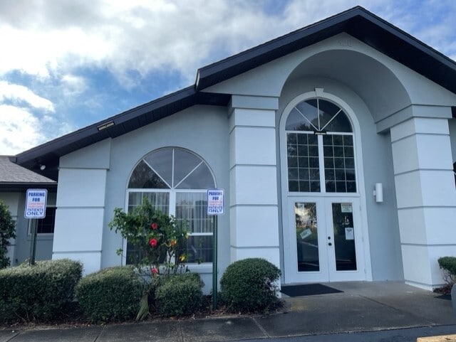 110 E North Blvd, Leesburg, FL for Rent