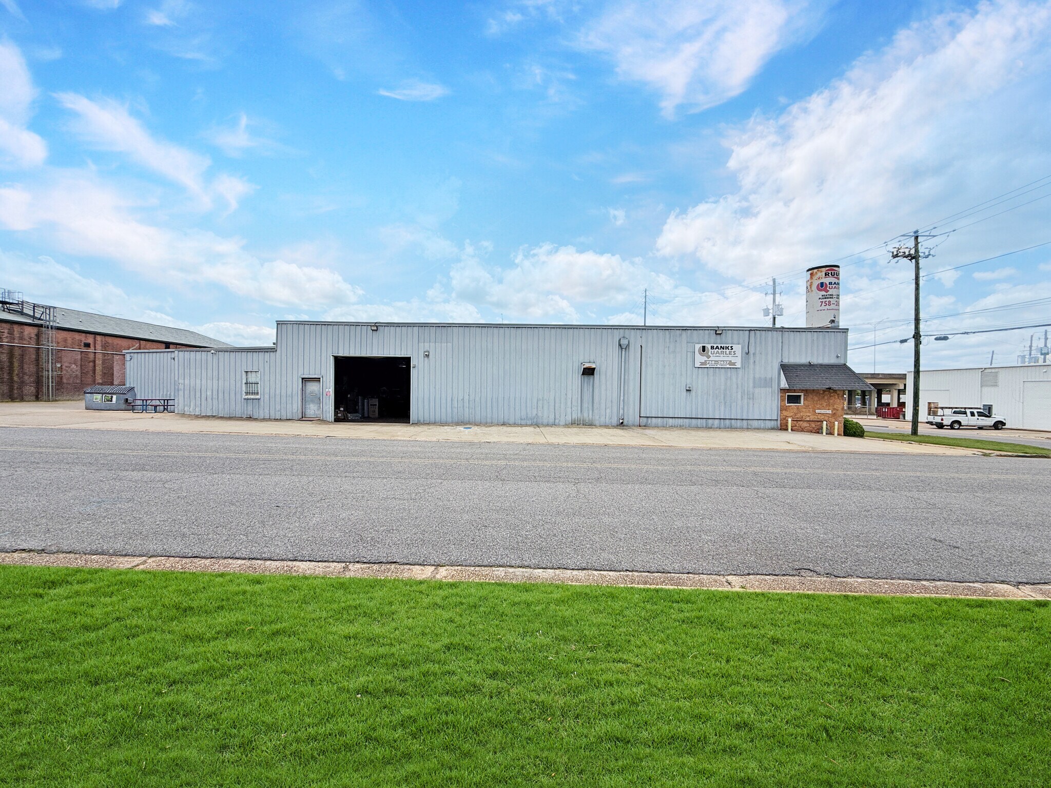 2501 17th St, Tuscaloosa, AL for Rent