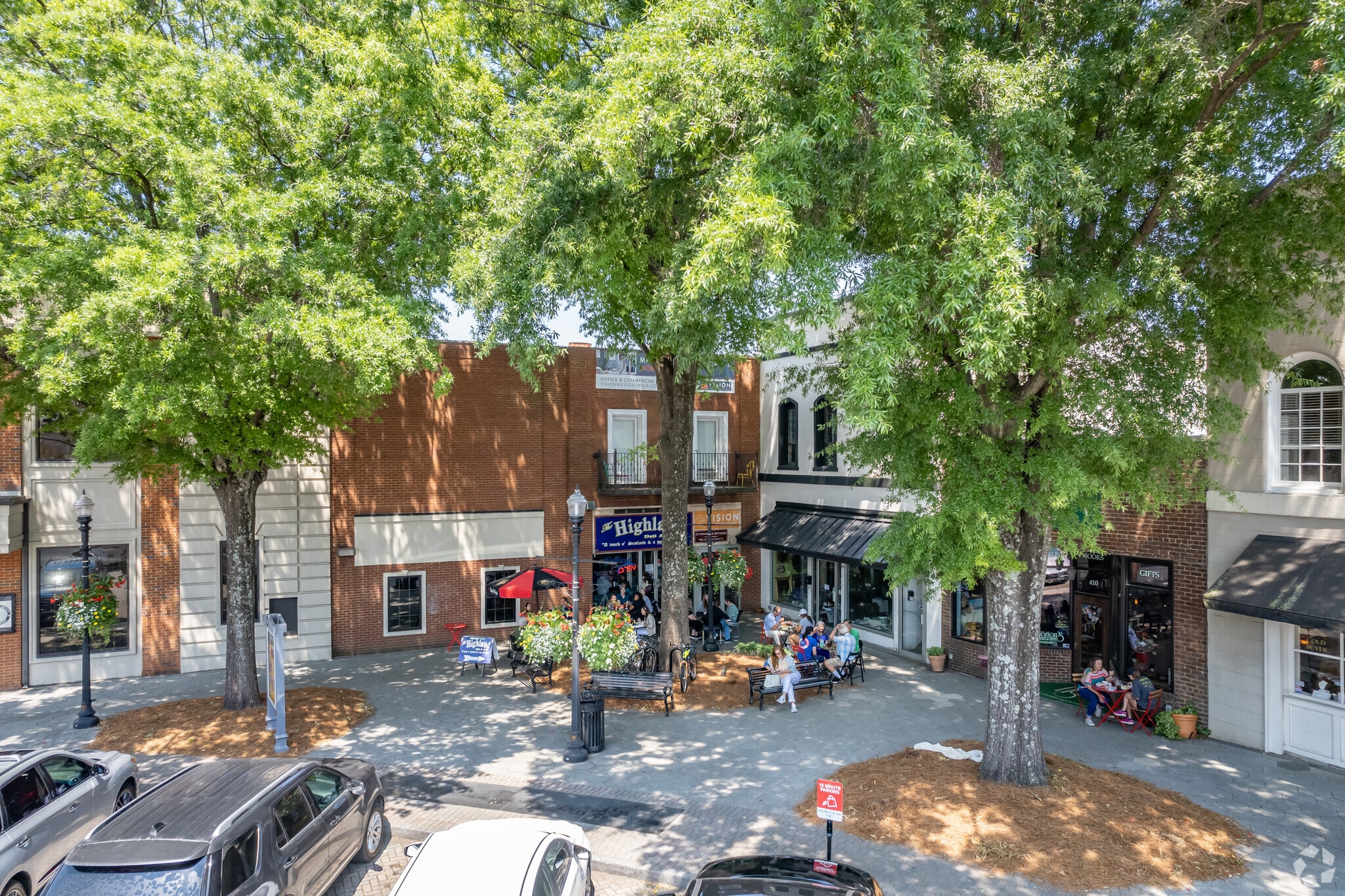 402 Adamson Sq, Carrollton, GA for Rent