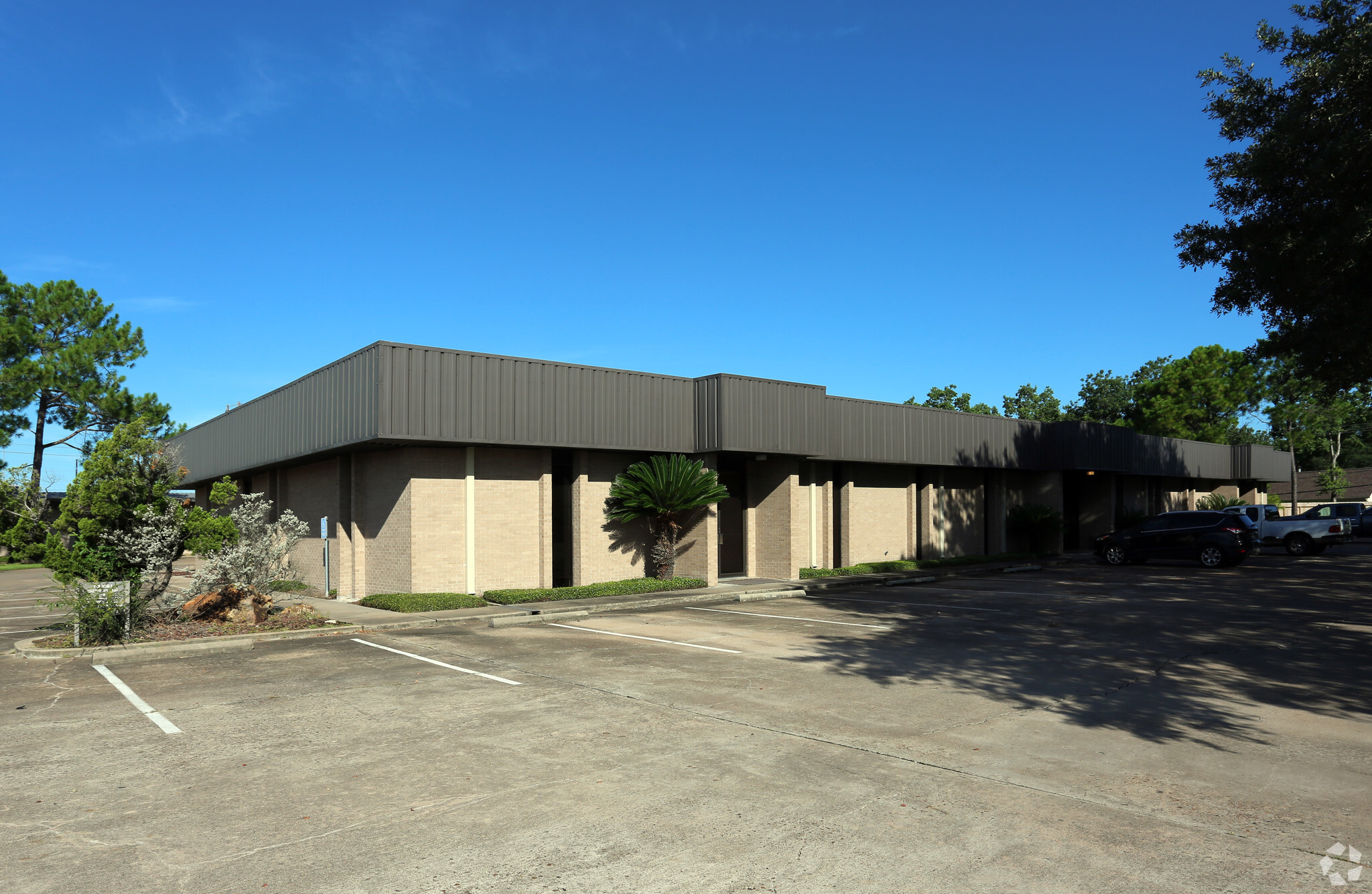 2116 Thompson Rd, Richmond, TX for Rent