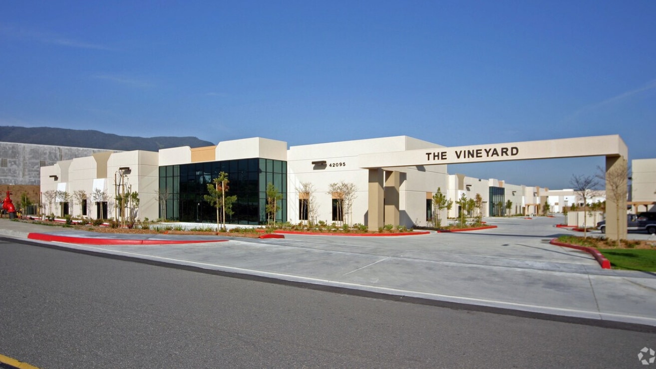 42095 Zevo Dr, Temecula, CA for Rent