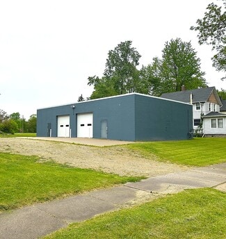 Lansing, MI Self-Storage Facilities - 536 N Beech St