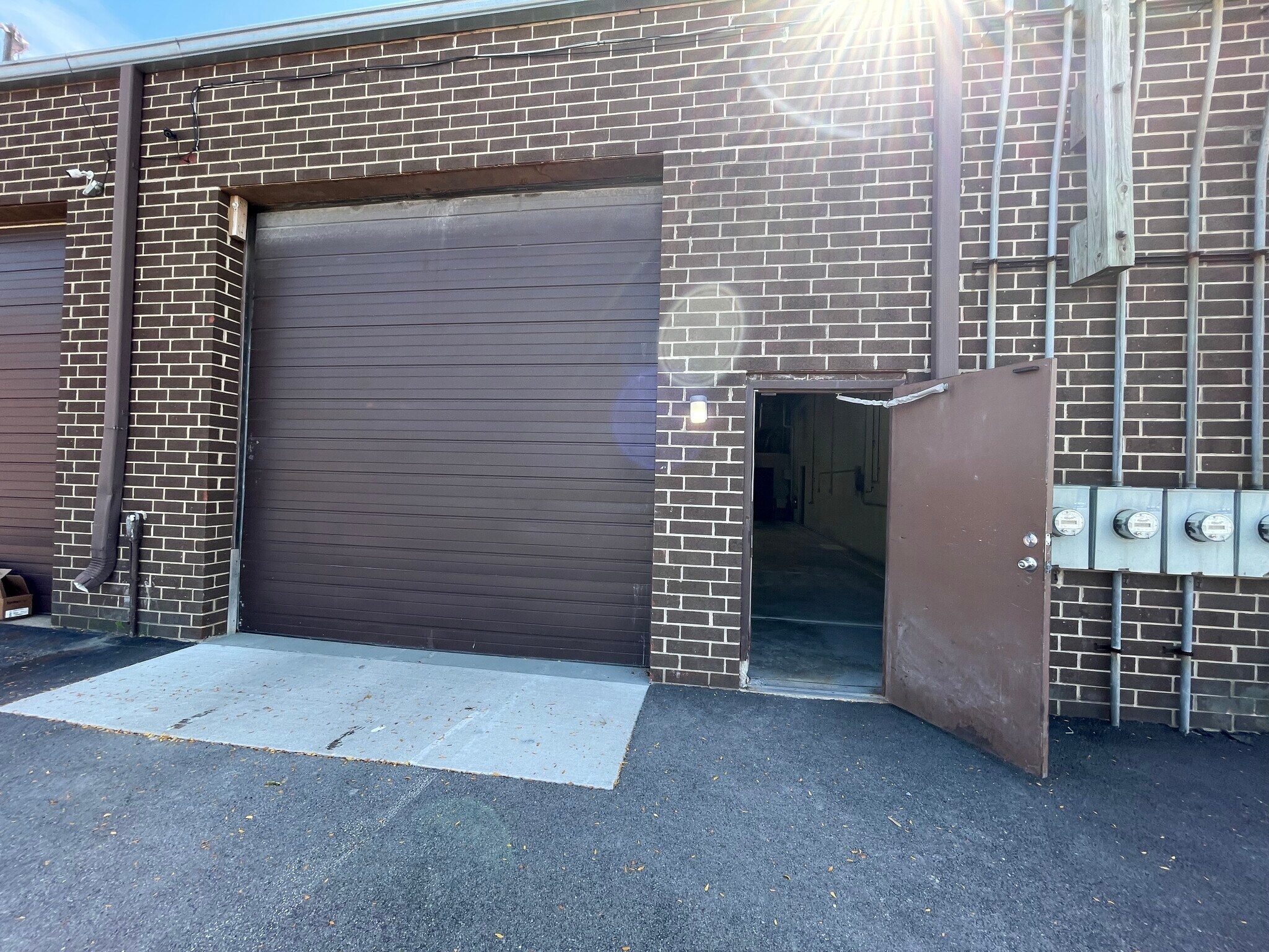 1010 Morse Ave, Schaumburg, IL for Rent