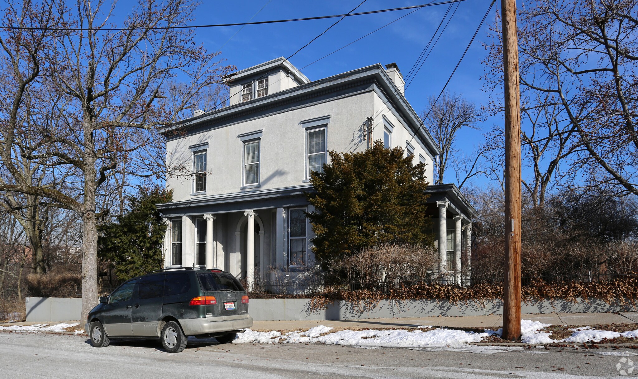 106 Wellington Pl, Cincinnati, OH for Rent