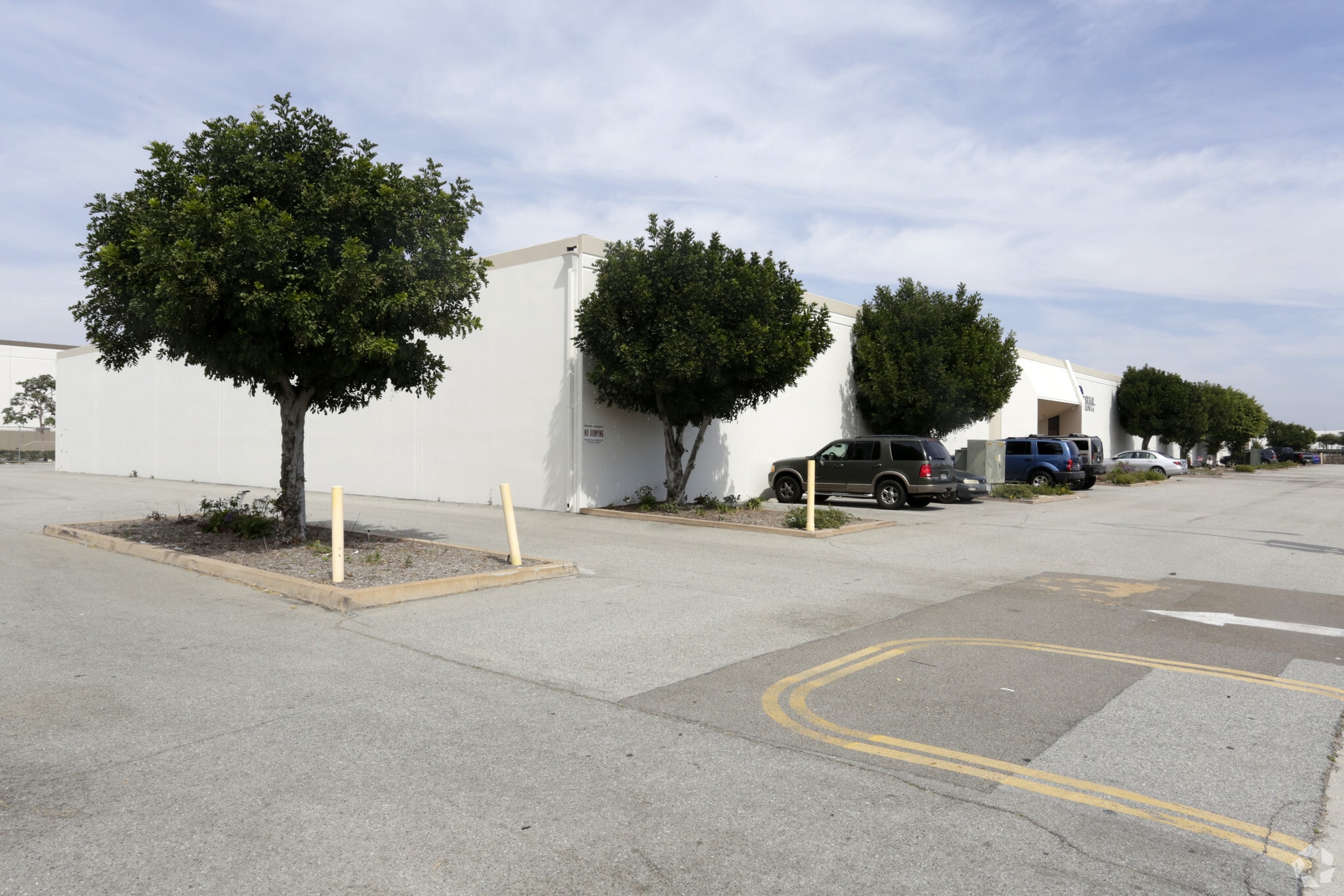 12345-12405 Telegraph Rd, Santa Fe Springs, CA for Rent