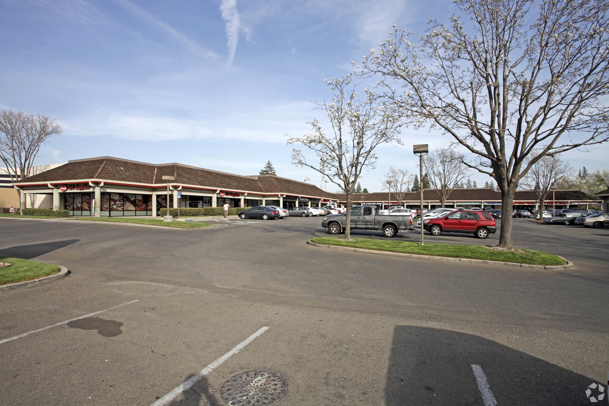 1566-1612 Howe Ave, Sacramento, CA for Rent