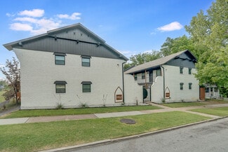 Tulsa, OK Apartments - 1150 S Quaker Ave