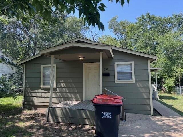 , Paris, TX for Sale