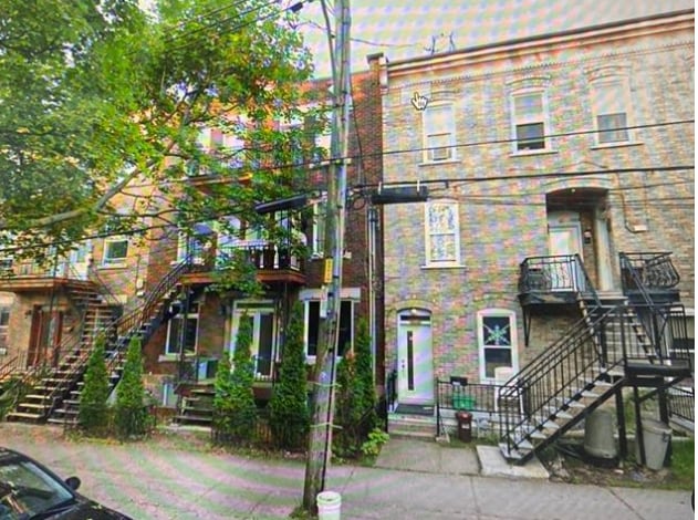 2540 Av Jeanne-d'Arc, Montréal, QC for Sale