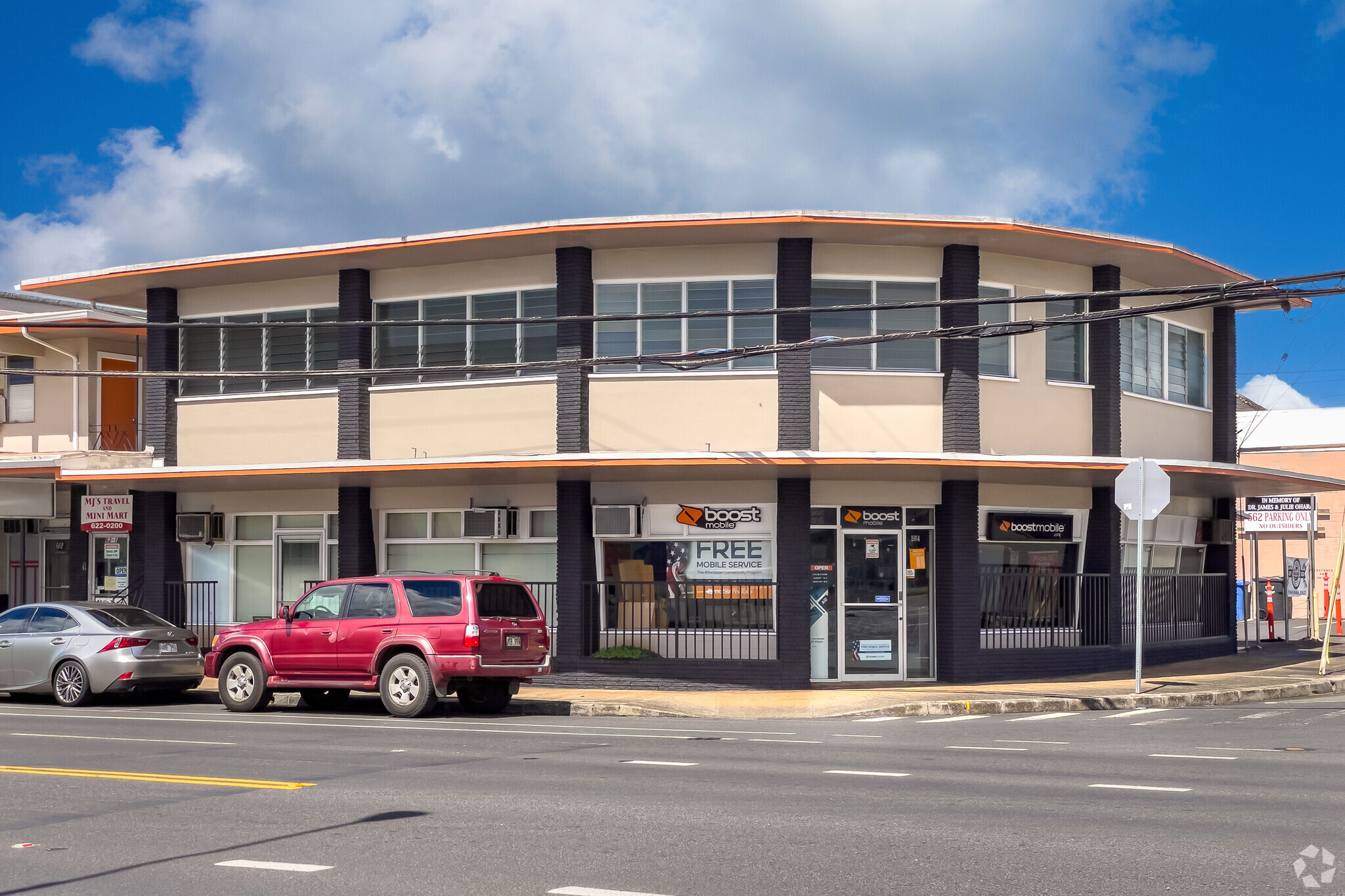 558-562 California Ave, Wahiawa, HI for Rent