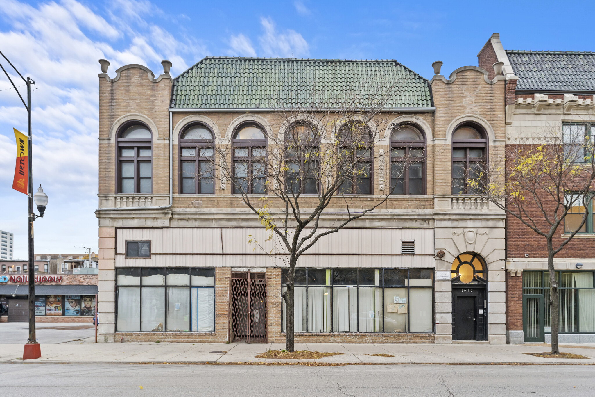 4940-4942 N Sheridan Rd, Chicago, IL for Sale