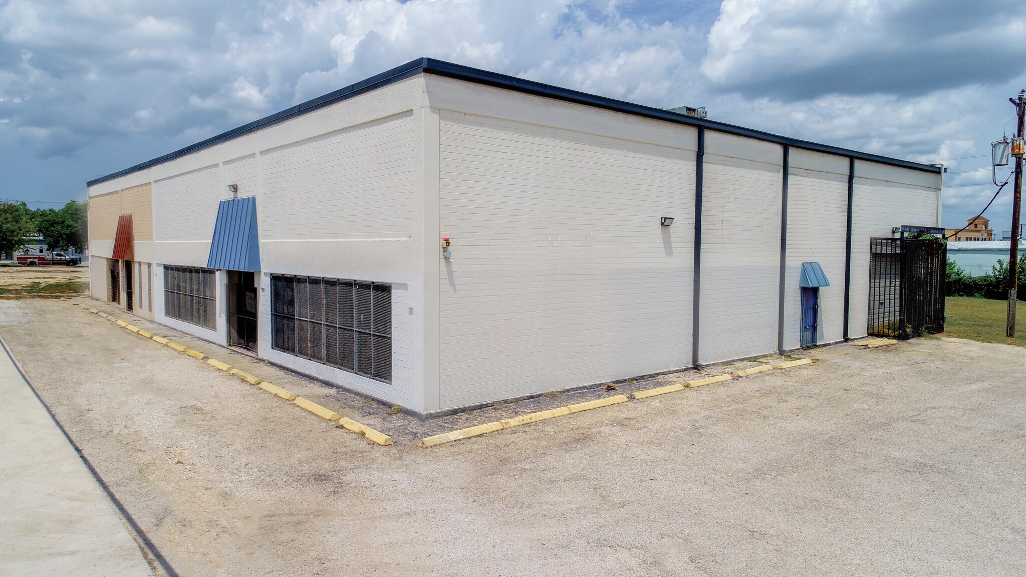 1606-1610 N Colorado St, San Antonio, TX for Rent