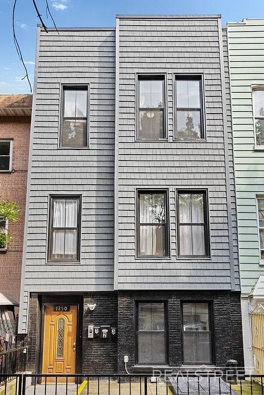 1250 Jefferson Ave, Brooklyn, NY for Sale