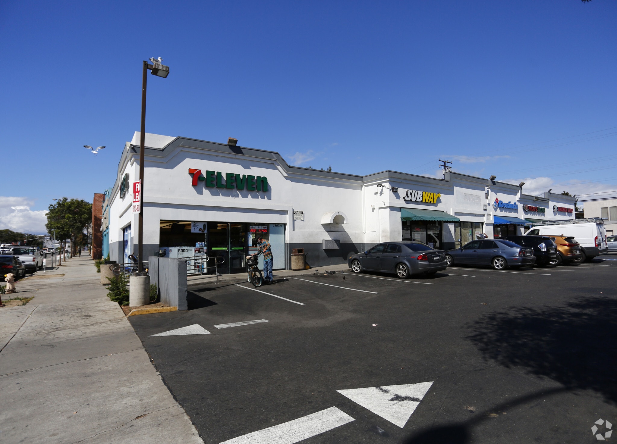 1865 Lincoln Blvd, Santa Monica, CA for Rent