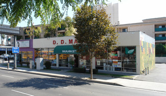 Santa Ana, CA Supermarket - 320-322 W 17th St