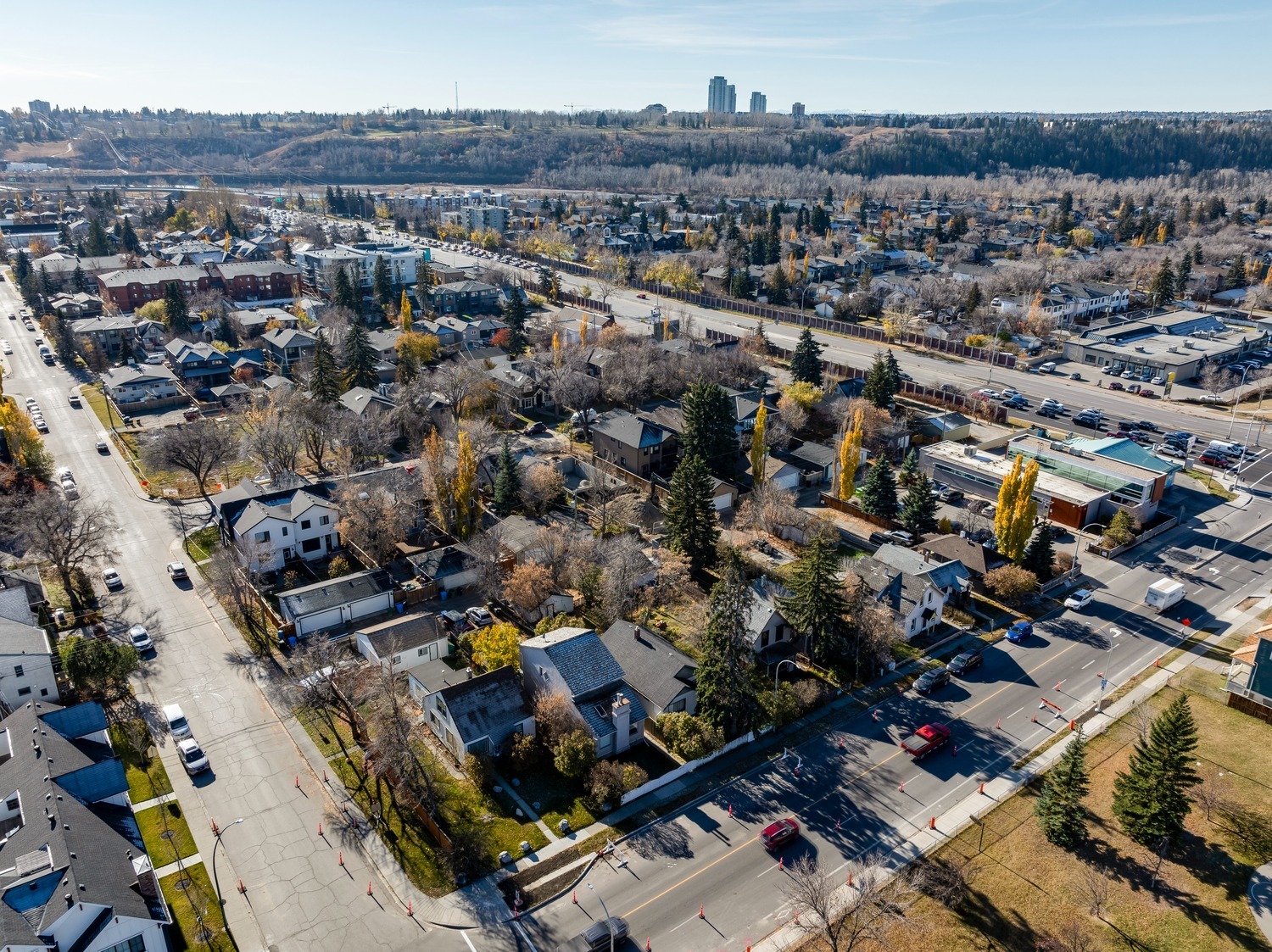 2401 5 Av NW, Calgary, AB for Sale