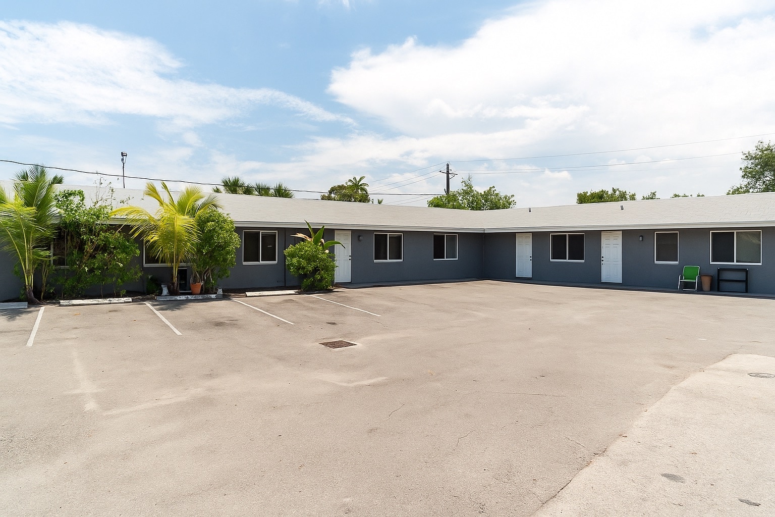 98 NE 36th Ct, Oakland Park, FL for Sale
