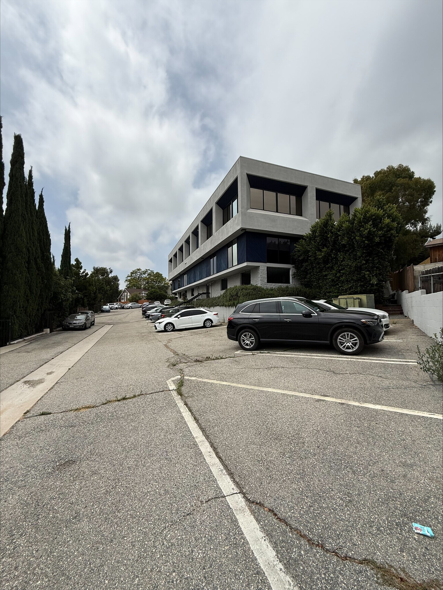 2540 Foothill Blvd, La Crescenta, CA for Rent