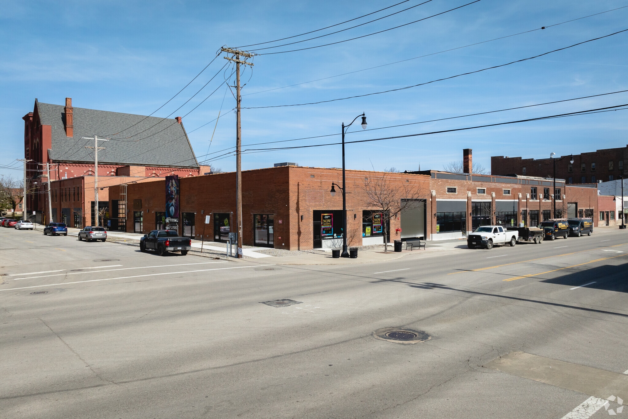 901-925 Summit St, Toledo, OH for Rent