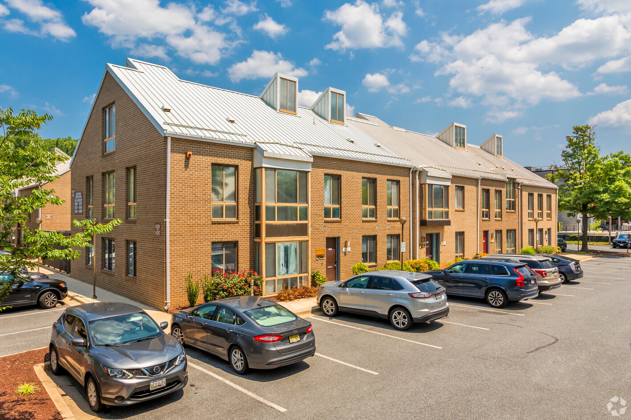 6201-6215 Executive Blvd, Rockville, MD for Sale