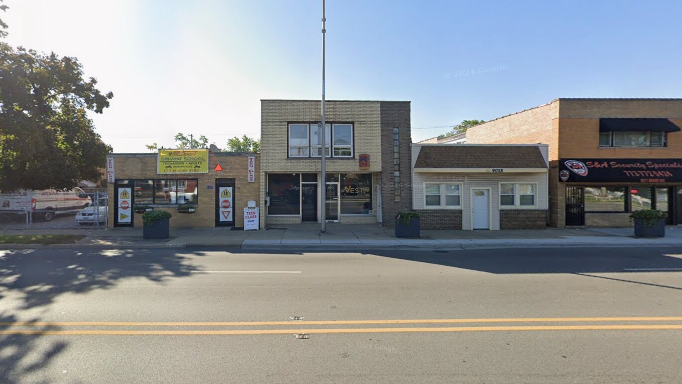 9013 W Grand Ave, River Grove, IL for Rent