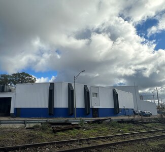 Lansing, MI undefined - 2200 Olds Ave