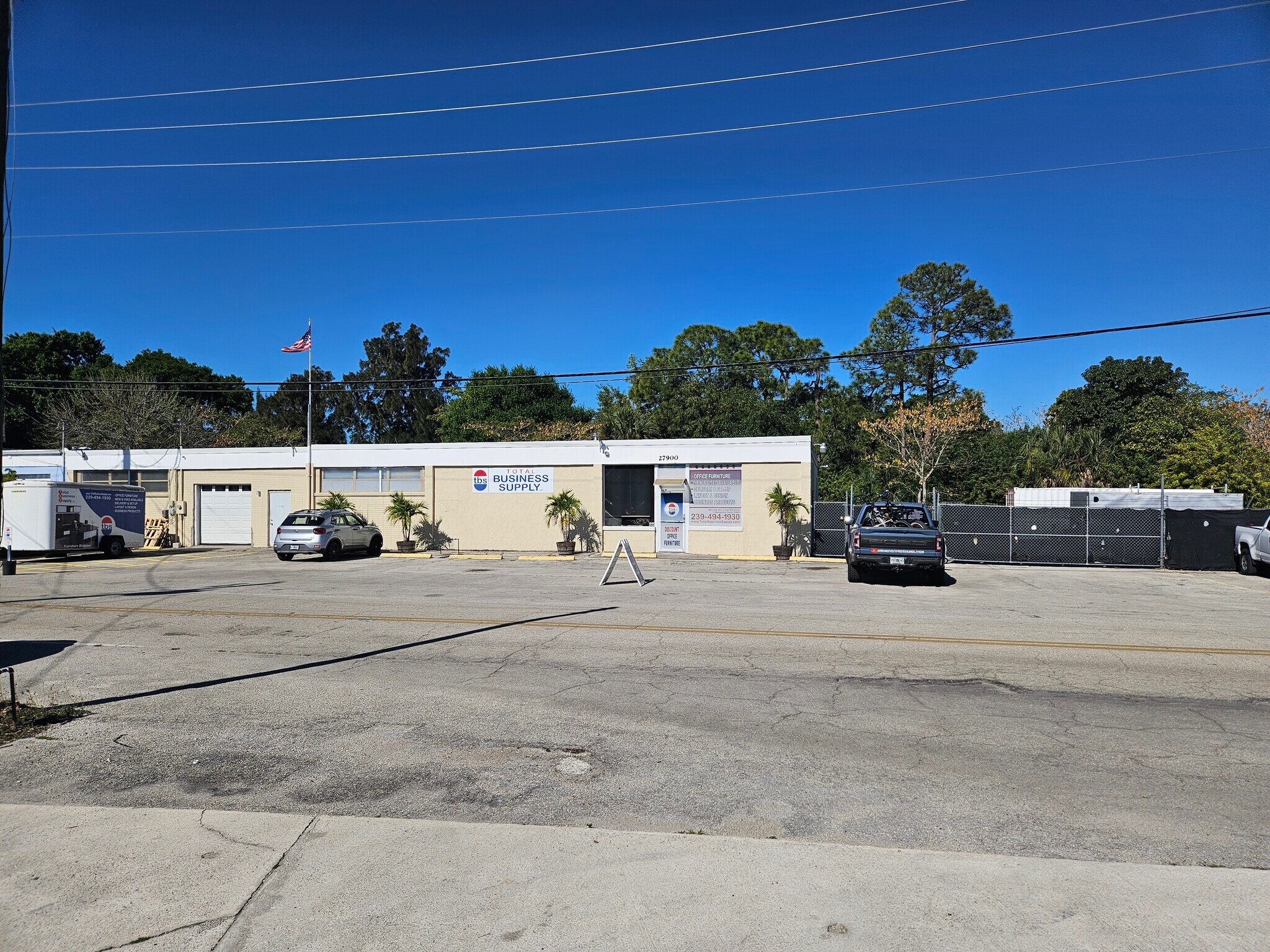 27900 Industrial St, Bonita Springs, FL for Sale