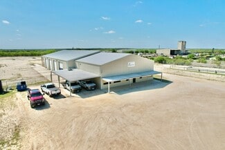 Pleasanton, TX Warehouse - 224 Zander Ln