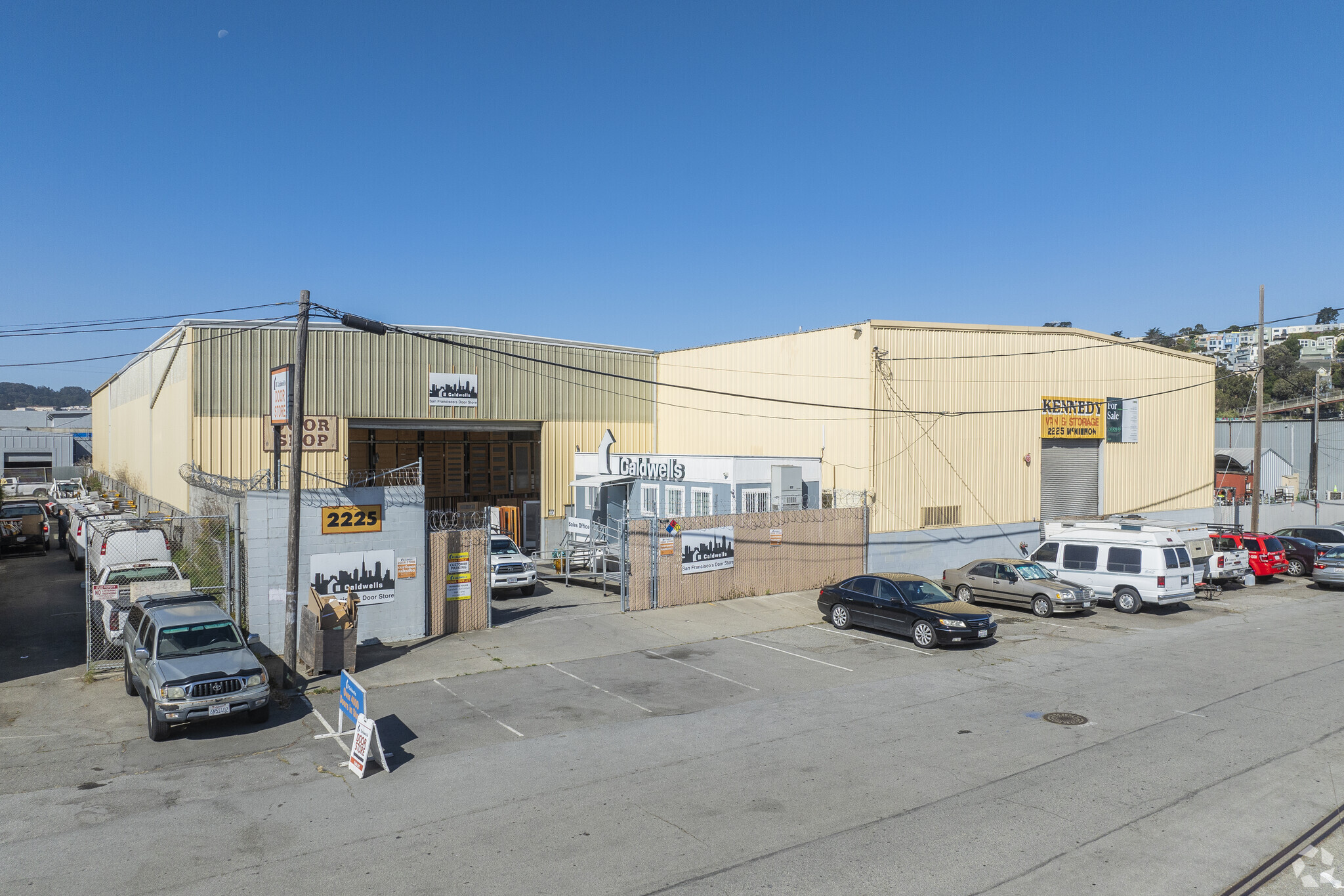 2225 McKinnon Ave, San Francisco, CA for Sale