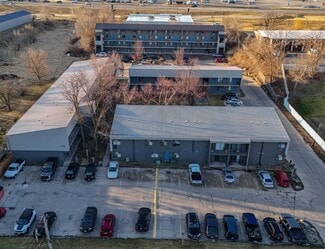 Cedar Rapids, IA Apartments - 2939-3009 12th Ave SW