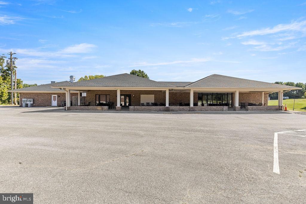 838 Bowling Green Rd, Front Royal, VA for Sale