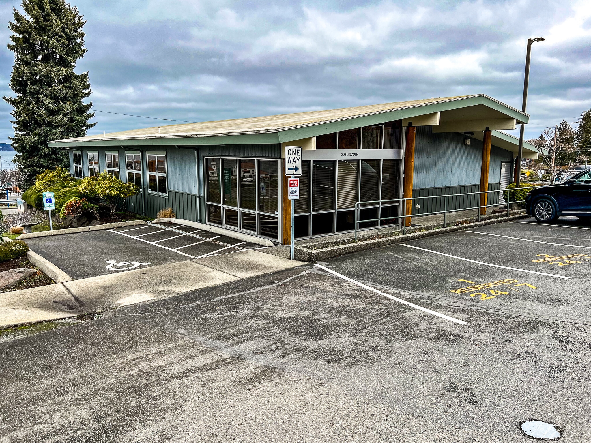 202 Lincoln Ave, Mukilteo, WA for Sale