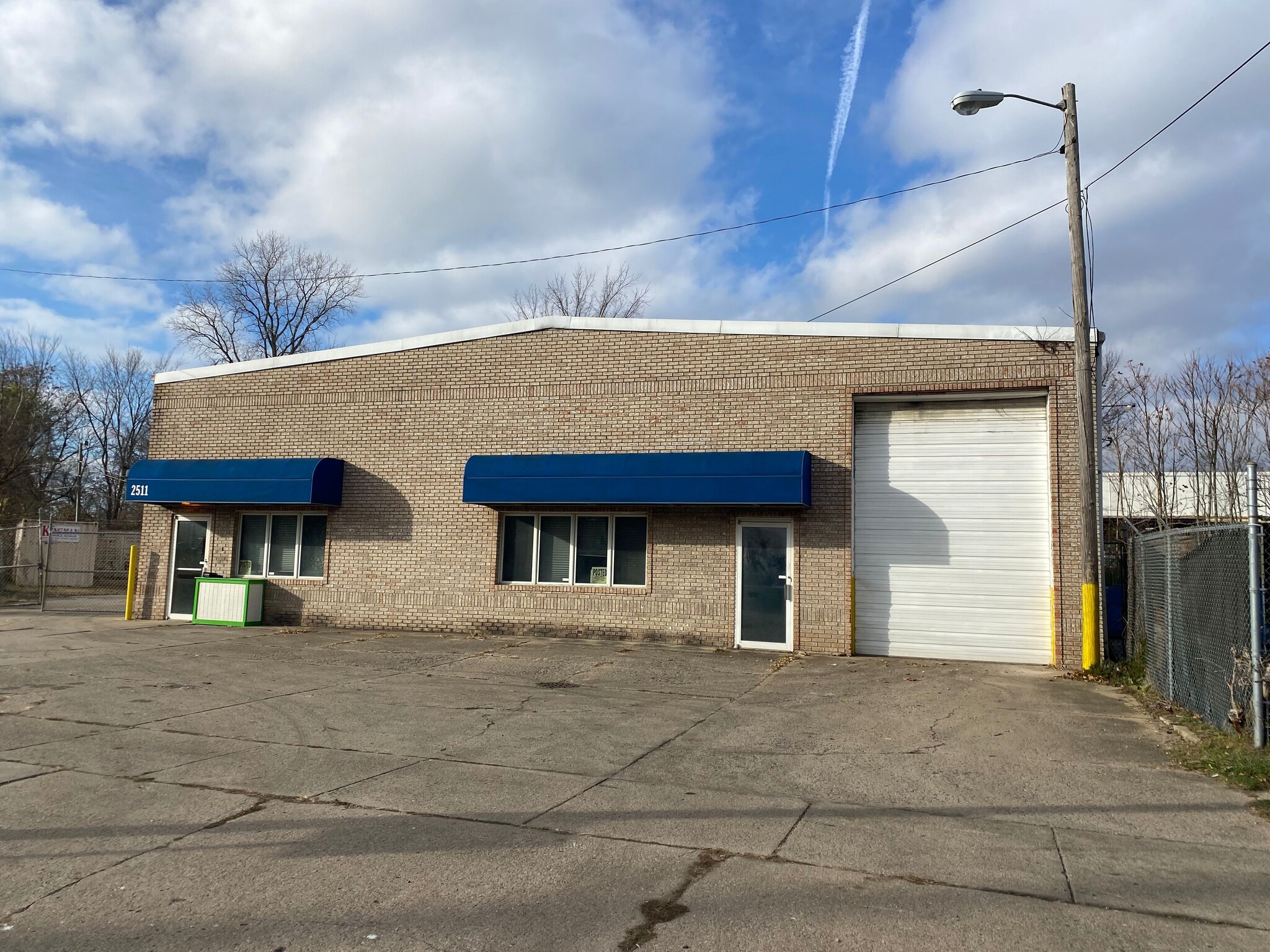 2511 S Main St, South Bend, IN for Sale