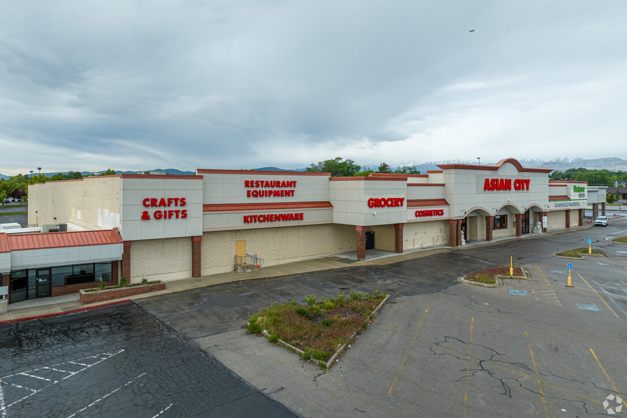 1653 W 9000 S, West Jordan, UT for Rent